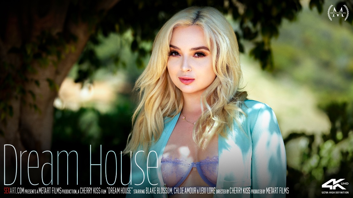 SexArt – Chloe Amour, Blake Blossom, Lexi Lore – Dream House